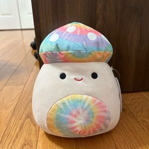Kervena 💚 the Tie Dye Mushroom Squishmallow 8”